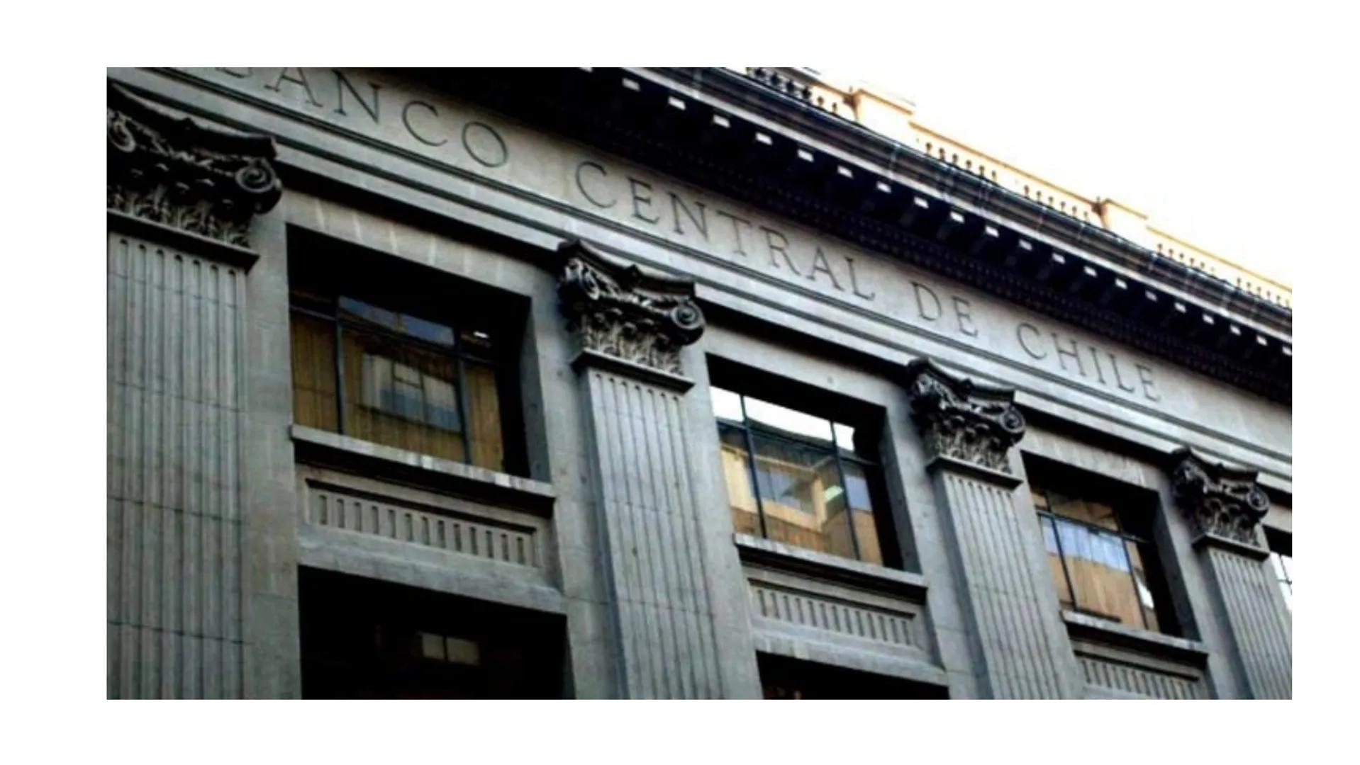 CONSTITUCIÓN CHILE
Objetivo: Identificar instituciones de control y
fiscalización del sistema administrativo en Chile “Las Normas y el Derec