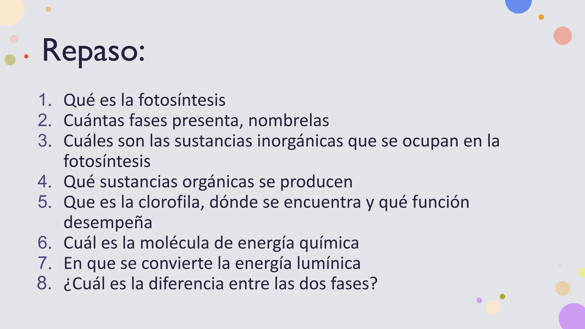 OBJETIVO DE LA CLASE:
•
Comprender que, en el ecosistema, los organismos ocupan
niveles tróficos de acuerdo con el modo en que obtienen su
a