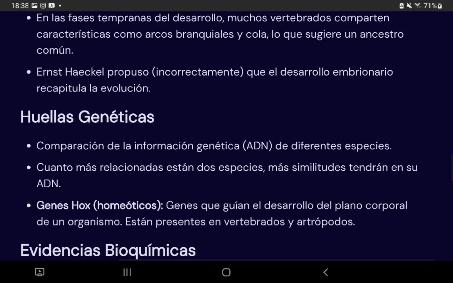 18:38
Evolución Biológica y Evidencias
Ideas Centrales
• La diversidad de la vida en la Tierra ha sido objeto de estudio a lo largo de la