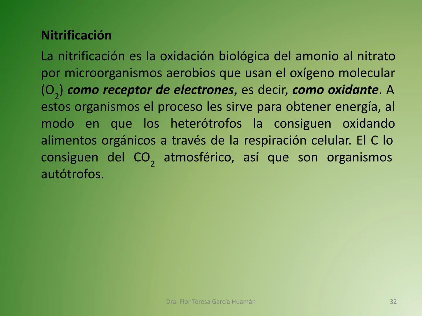 # CICLOS BIOGEOQUÍMICOS Se denomina ciclo biogeoquímico al movimiento de
cantidades masivas de carbono, nitrógeno, oxígeno,
hidrógeno, calci